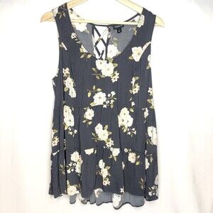 Torrid Plus Size 1 Gray White Floral Challis Babydoll Tank Latice Back Flowy